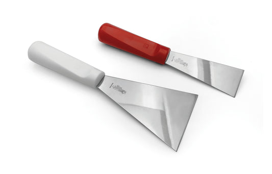 Spachtel mit Kunststoffgriff